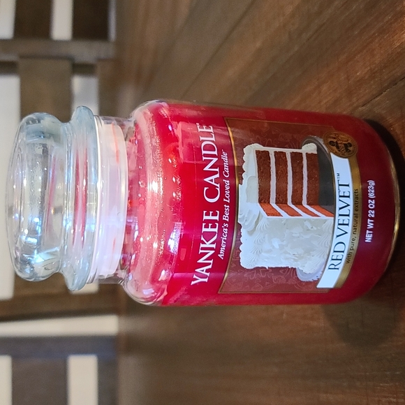 Rare Yankee Candle Red Velvet Cake Large Jar